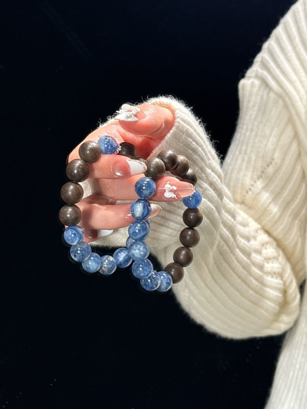Kyanite and Wood Bracelet | Blue Ice Gaze
