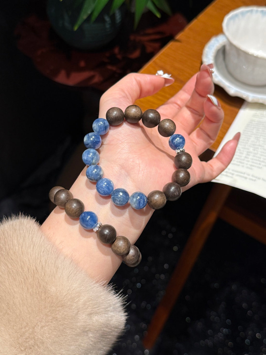 Kyanite and Wood Bracelet | Blue Ice Gaze