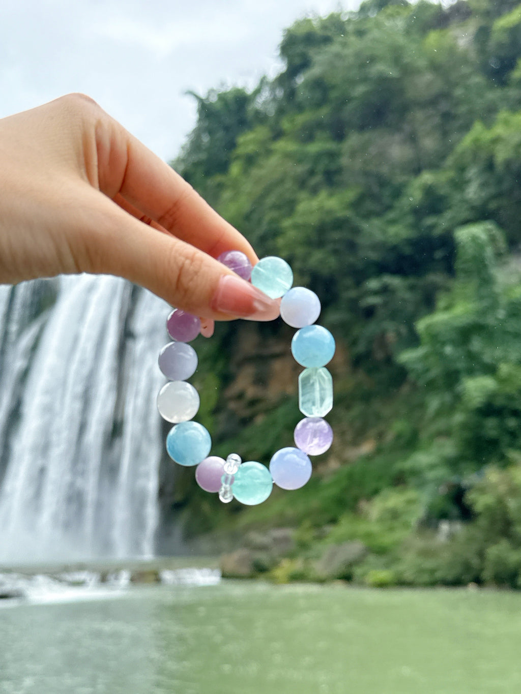 Faceted Aquamarine Bracelet | Pastel Orbit