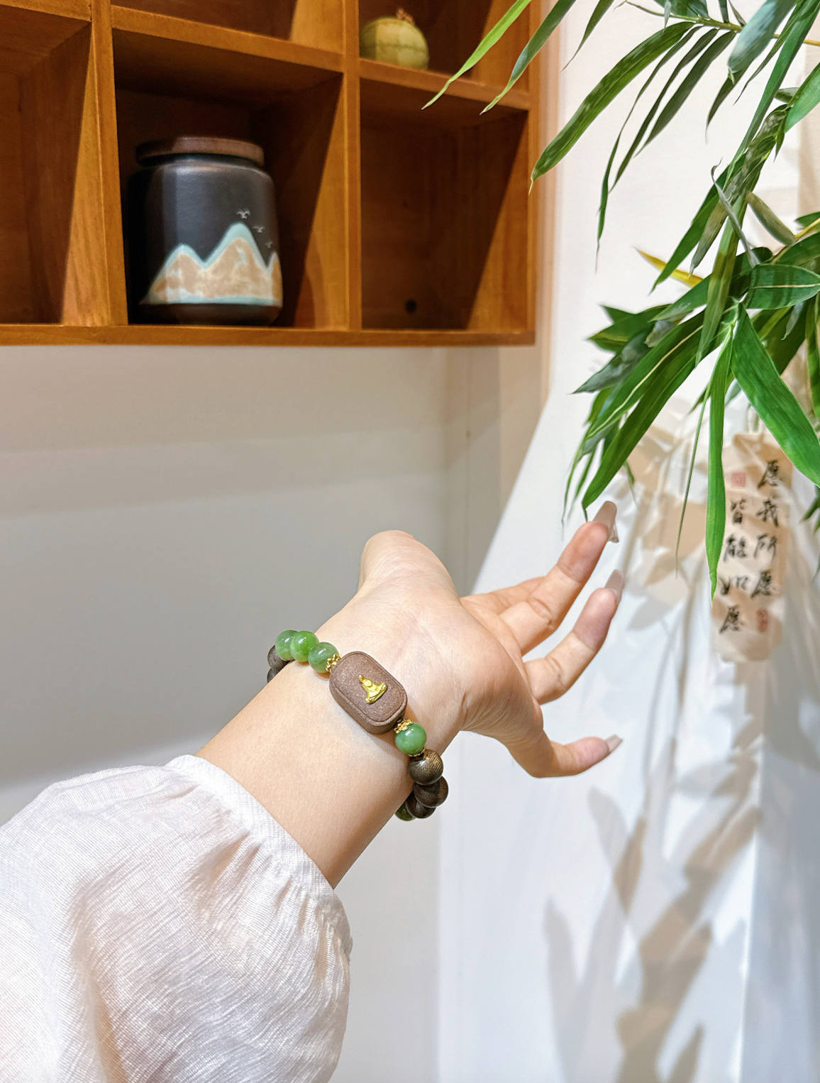 Beaded Green Aventurine and Sandalwood Bracelet | Verdant Talisman
