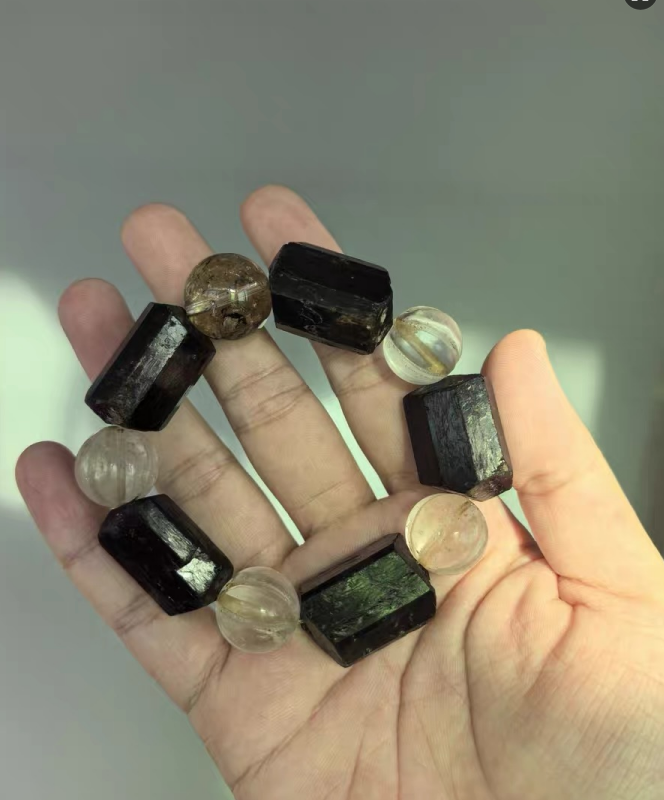 Black Tourmaline Bracelet for Protection | Hollow Pulse