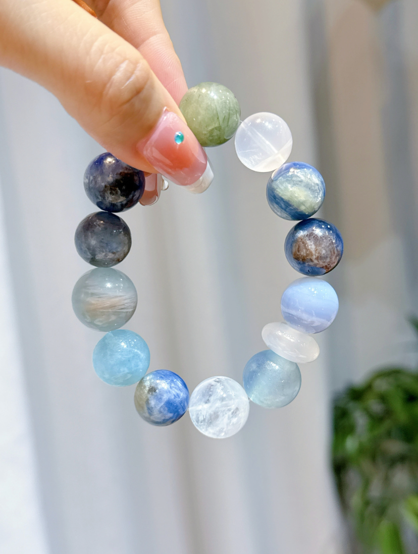 Handmade Aquamarine Bracelet | Gaia Sphere