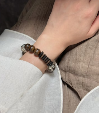 Beaded Clear Quartz and Wood Bracelet | Strata Stillness