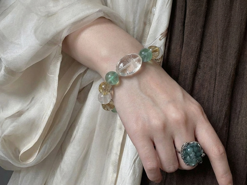 Strawberry Quartz Bracelet for Love | Dew Layer