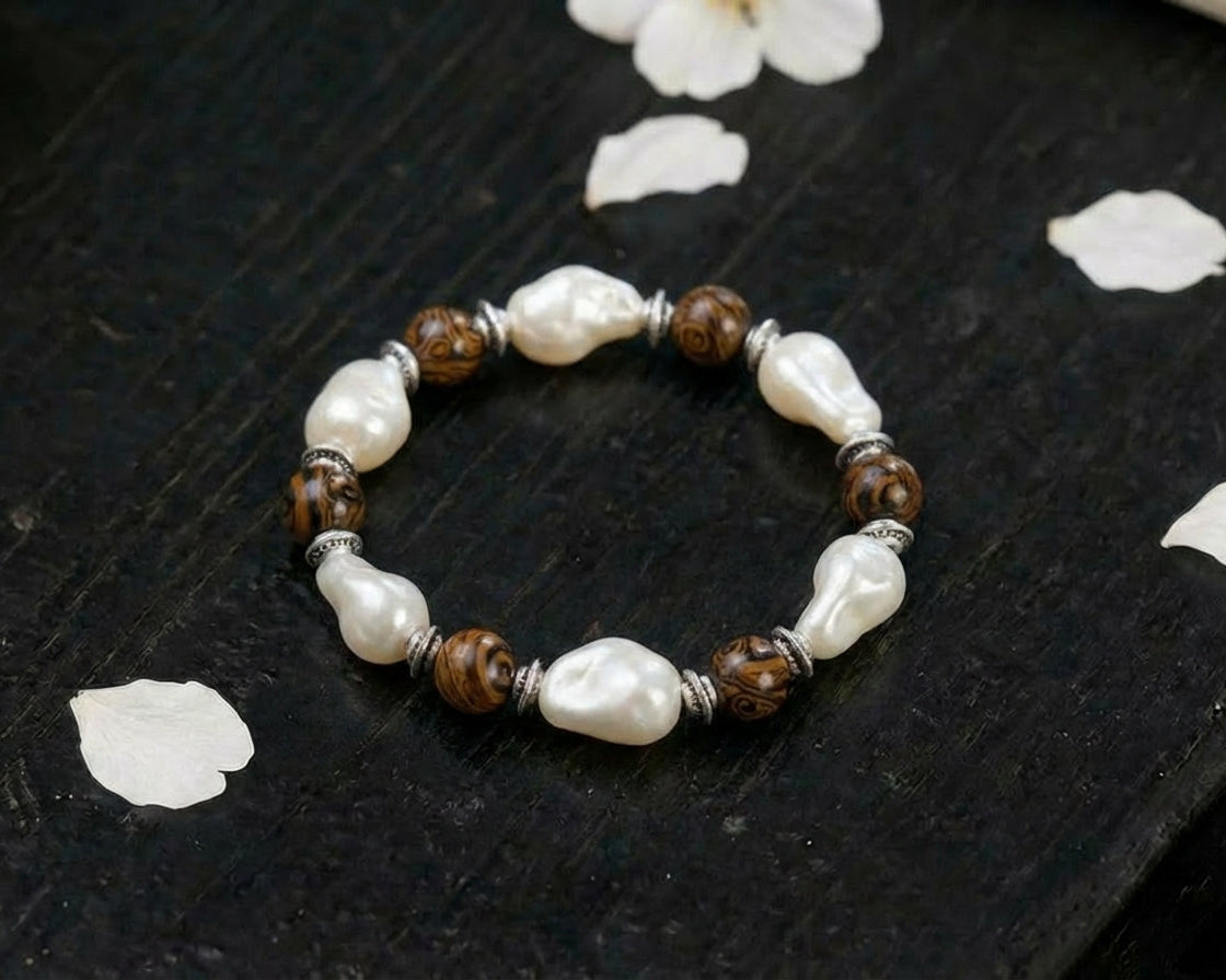 Pearl and Wood Bracelet | Soft Current