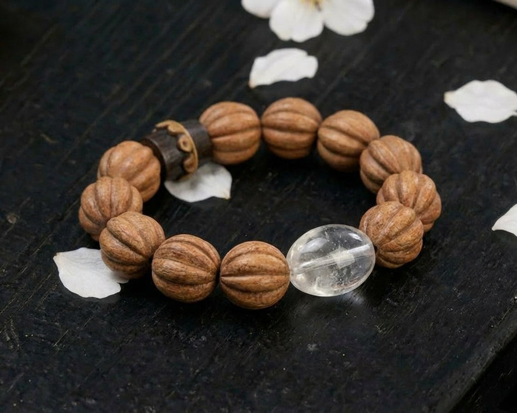 Beaded Agarwood Bracelet | Wood Grain Stillness