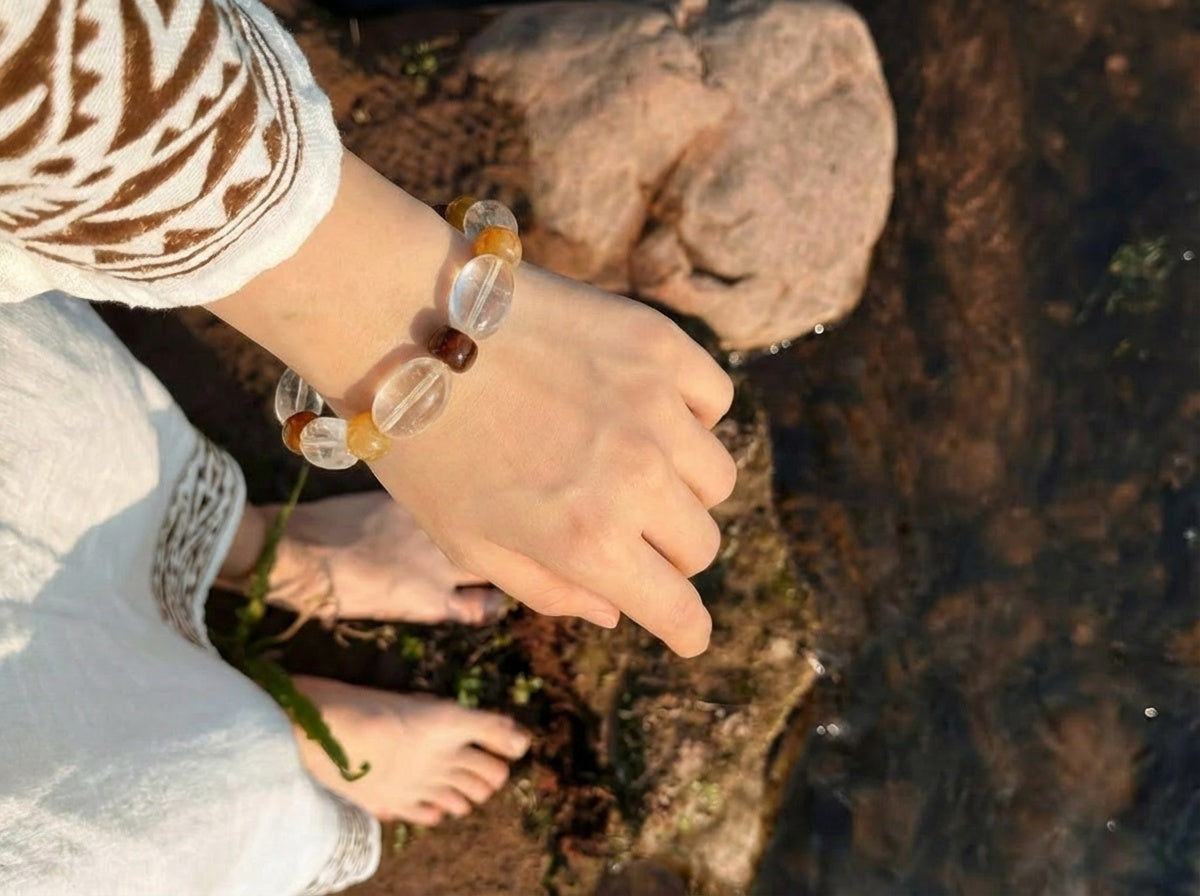 Minimalist Clear Quartz Bracelet | Mosslight Path